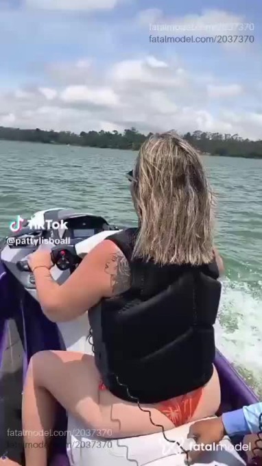 Acompanhante mulher loira (o) de olhos pretos em Cornélio Procópio Acompanhante mulher loira (o) de olhos pretos em Cornélio Procópio - Patrícia