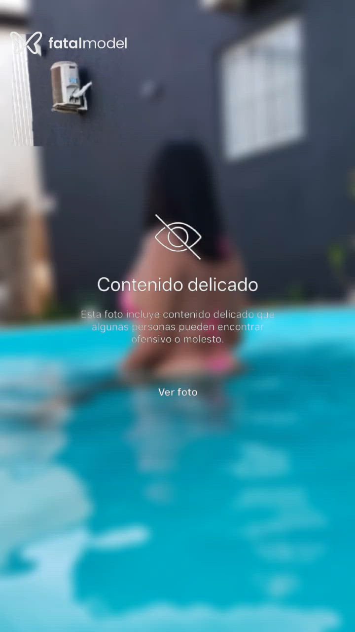 Acompanhante mulher morena (o) de olhos pretos - Bela