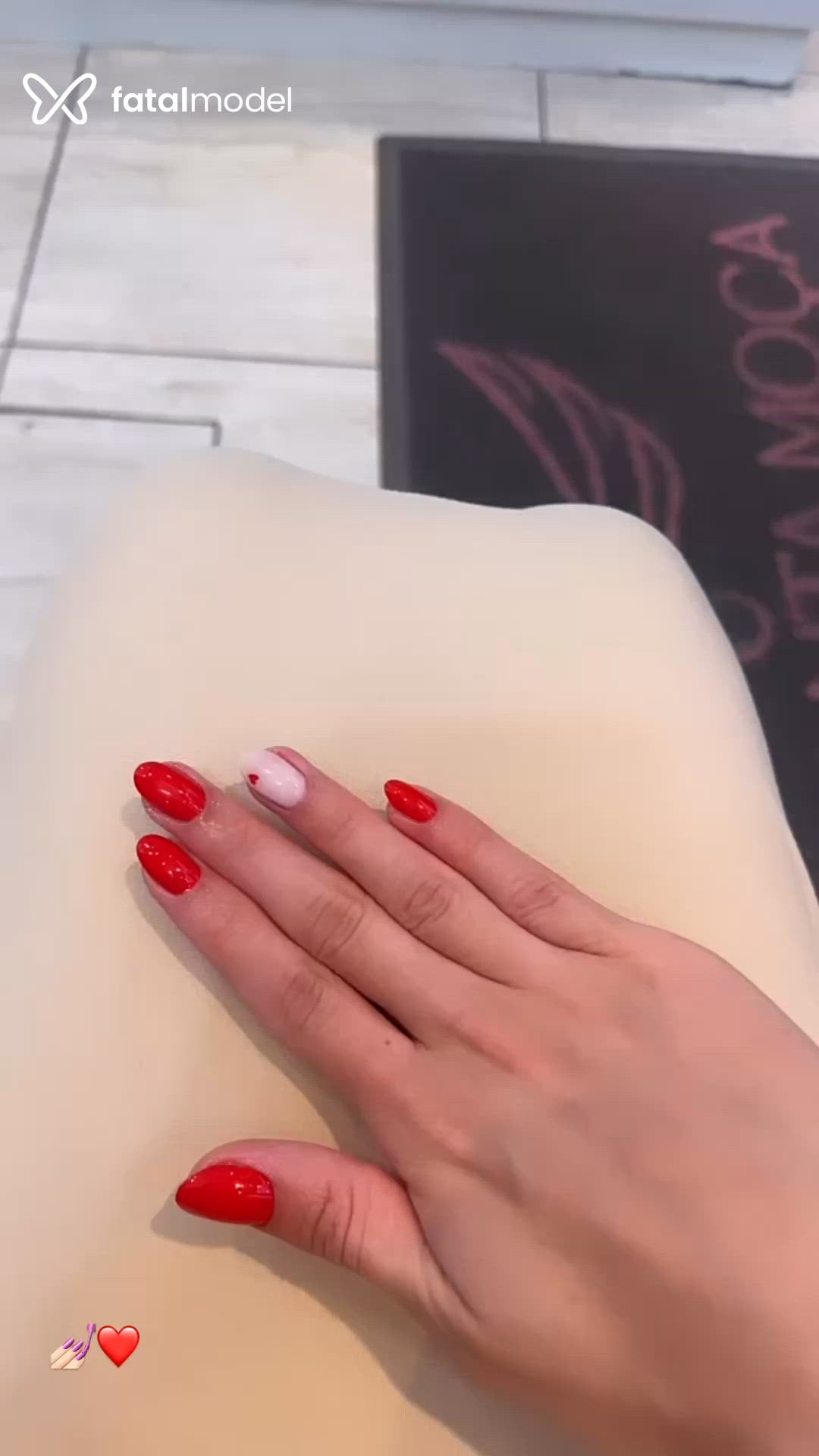 Acompanhante mulher trans morena (o) de olhos castanhos em São Paulo Acompanhante mulher trans morena (o) de olhos castanhos em São Paulo - Isabelle Sousa