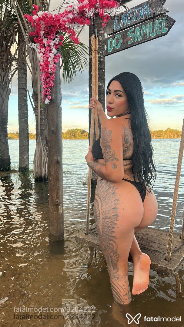 Acompanhante mulher morena (o) de olhos castanhos em Brasília - Michelly