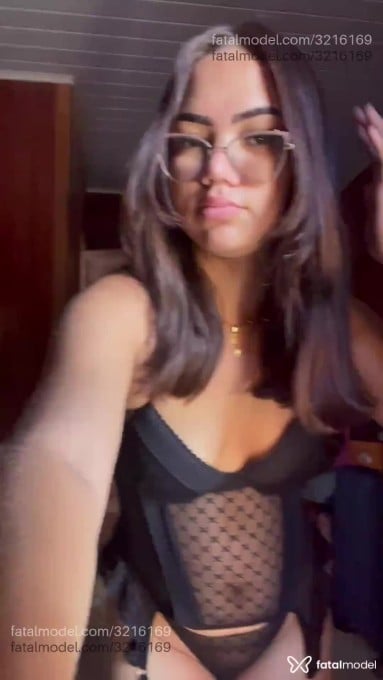 Acompanhante mulher com cabelo castanho de olhos castanhos em Paragominas - Leticiia