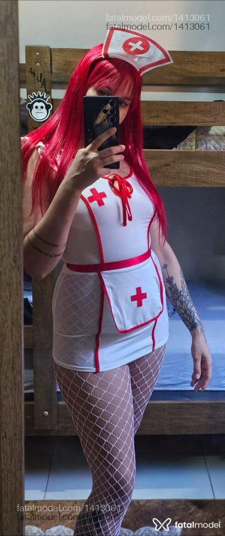 Acompanhante mulher ruiva (o) de olhos castanhos em Goiânia - Aline