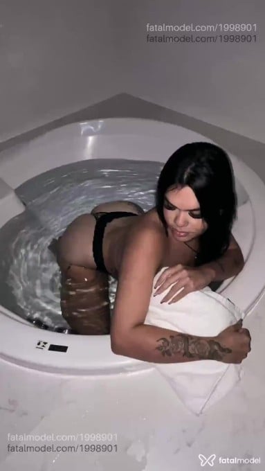 Acompanhante mulher trans morena (o) de olhos castanhos em Macapá - Branquinharabuda