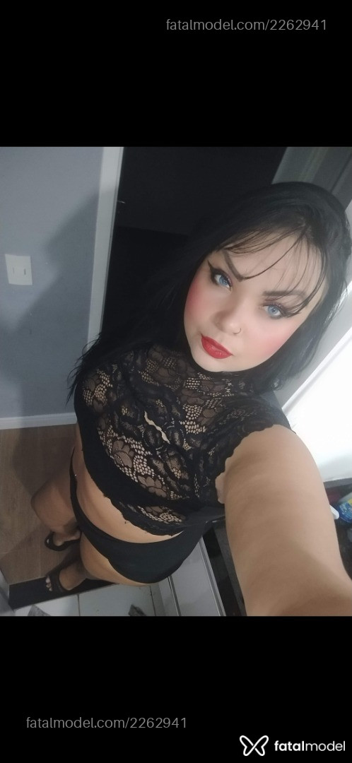 Acompanhante mulher morena (o) de olhos azuis em São Paulo - Gabriella
