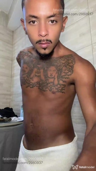 Acompanhante homem morena (o) de olhos pretos em Rio de Janeiro - Alexandre Magalhãe