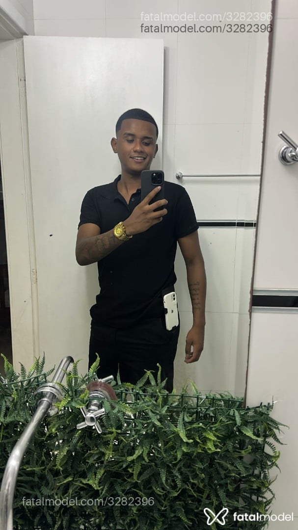 Acompanhante homem morena (o) de olhos pretos em Armação dos Búzios - Bruno Santos