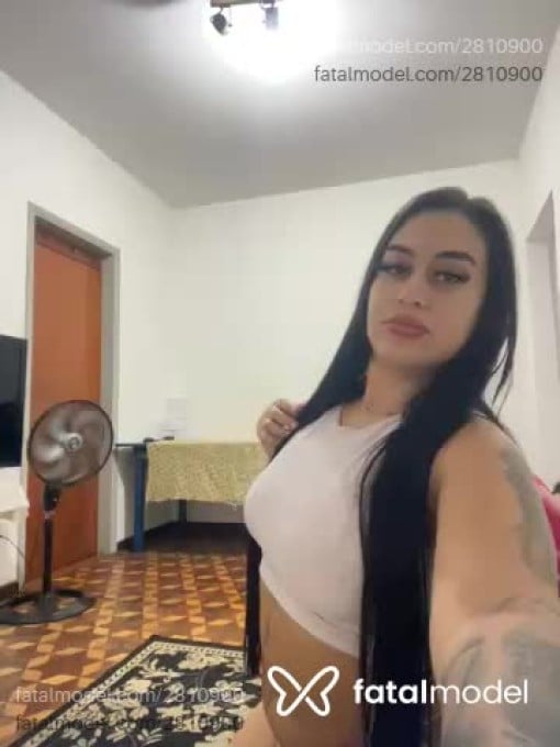 Acompanhante mulher com cabelo castanho de olhos pretos em Ribeirão Preto - Mel