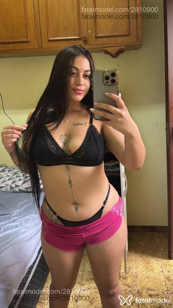 Acompanhante mulher com cabelo castanho de olhos pretos - Bella Matarazzo