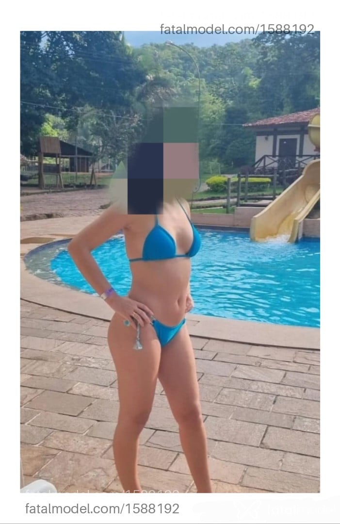 Acompanhante mulher com cabelo castanho de olhos castanhos em Cuiabá - Natália