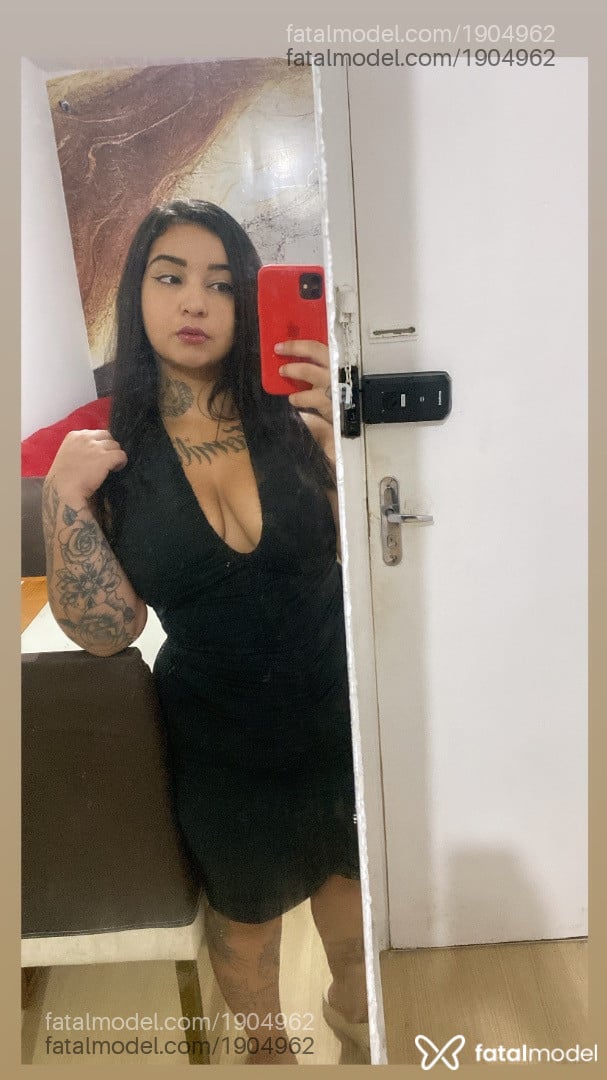 Acompanhante mulher morena (o) de olhos mel - Bruna Baroni