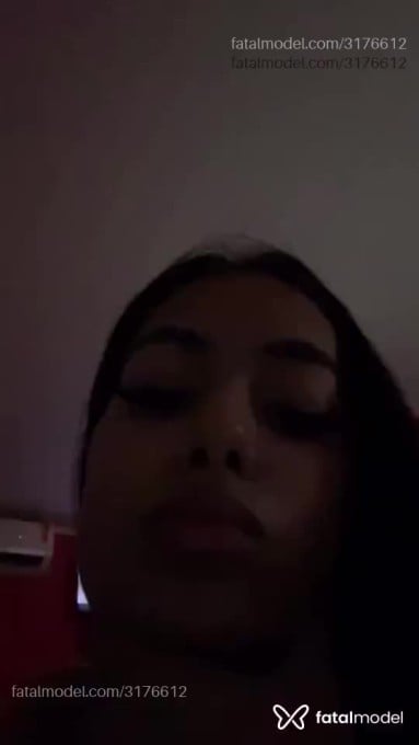 Acompanhante mulher trans com cabelo castanho de olhos castanhos em Macapá Acompanhante mulher trans com cabelo castanho de olhos castanhos em Macapá - Miily