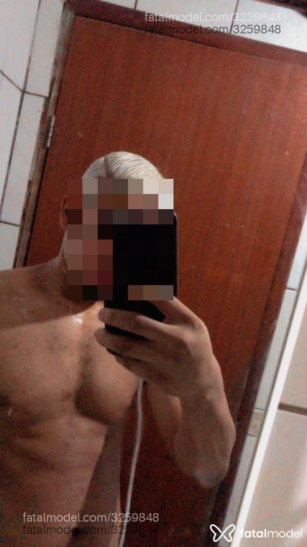 Acompanhante homem com cabelo castanho de olhos castanhos em Passos - Paulo