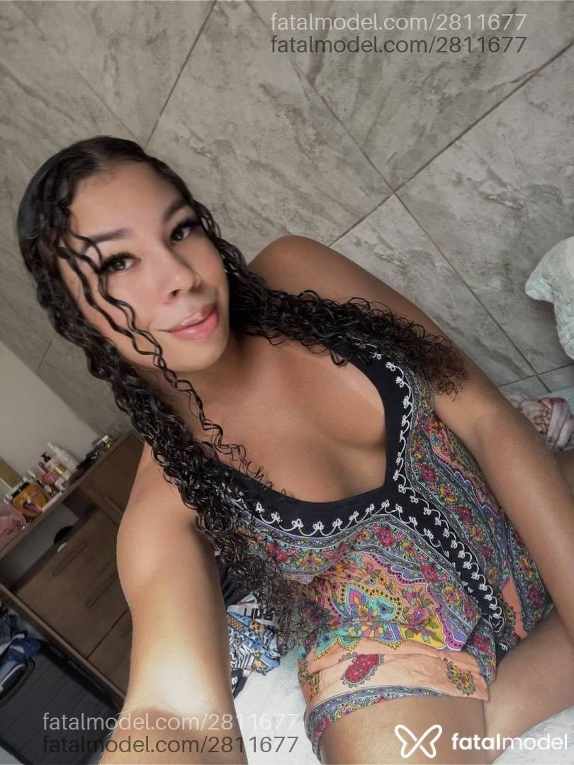 Acompanhante mulher trans morena (o) de olhos castanhos em Cachoeiro de Itapemirim - Gabriela