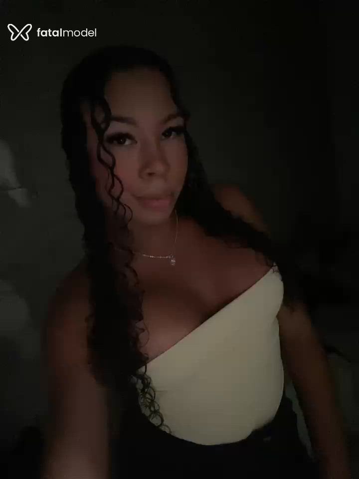 Acompanhante mulher trans morena (o) de olhos castanhos em Guarapari Acompanhante mulher trans morena (o) de olhos castanhos em Guarapari - Gabriela