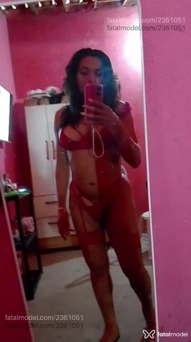 Acompanhante mulher trans com cabelo castanho de olhos castanhos em Virtual - Anitta
