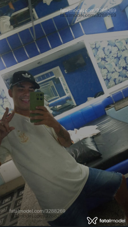 Acompanhante homem morena (o) de olhos pretos em Rio de Janeiro - Tâmega