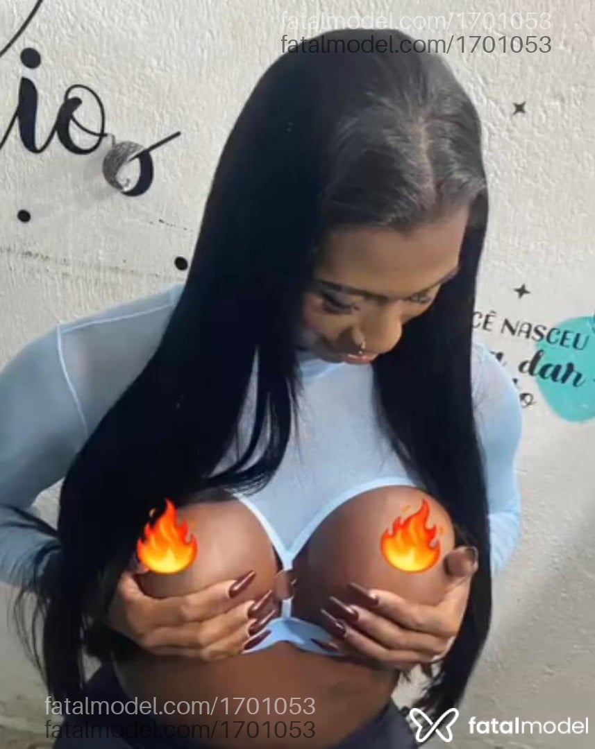 Acompanhante mulher trans morena (o) de olhos castanhos em Santos Acompanhante mulher trans morena (o) de olhos castanhos em Santos - Raissa Fortunatto