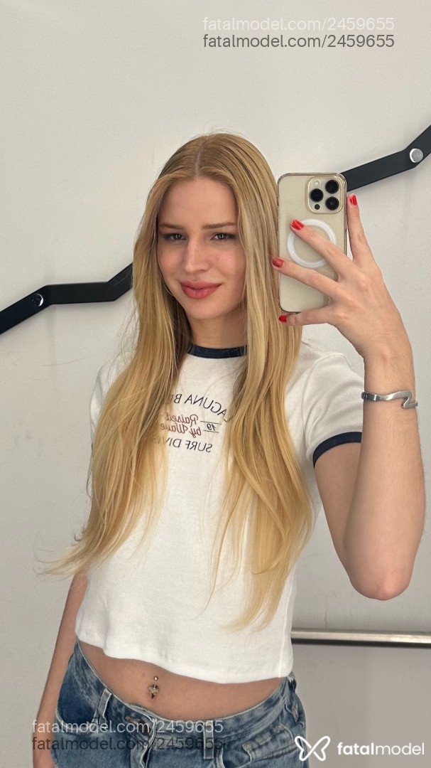 Acompanhante mulher trans loira (o) de olhos mel em Bauru Acompanhante mulher trans loira (o) de olhos mel em Bauru - Marcelly