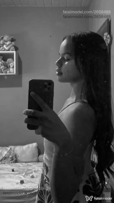 Acompanhante mulher trans morena (o) de olhos castanhos em Florianópolis - Vitória