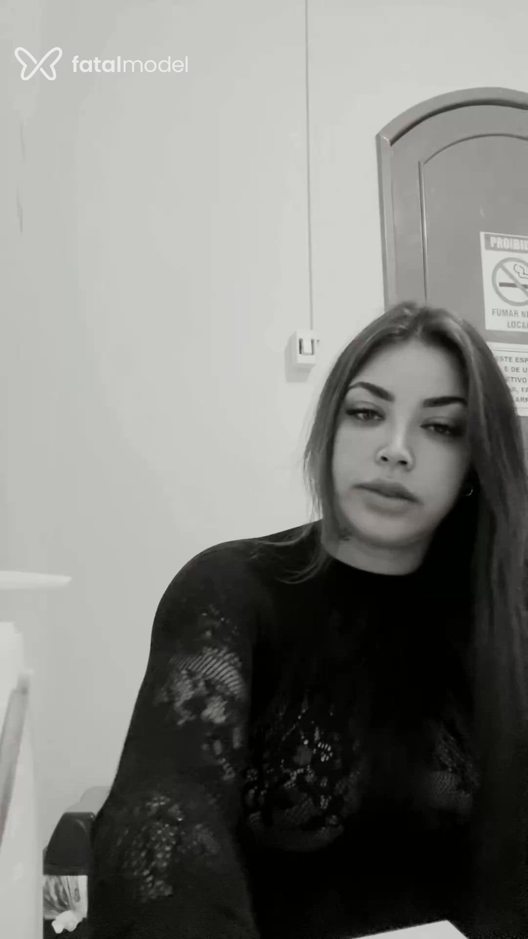 Acompanhante mulher loira (o) de olhos verdes - Brenda Guees