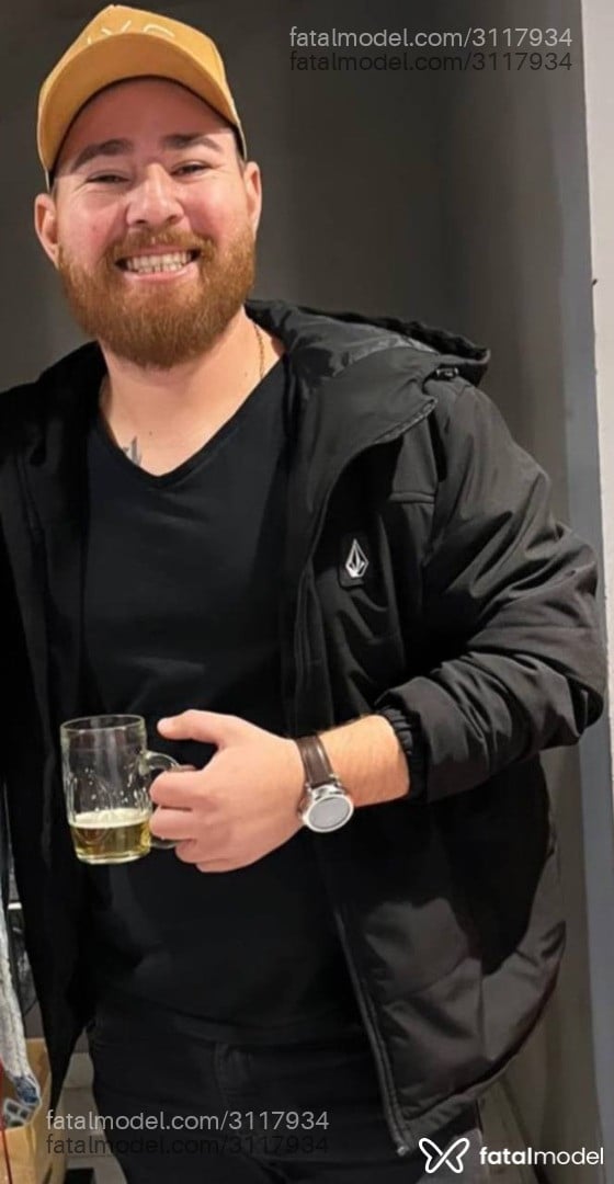 Acompanhante homem com cabelo castanho de olhos castanhos - Jackruivo Acompanhante homem com cabelo castanho de olhos castanhos - Jackruivo