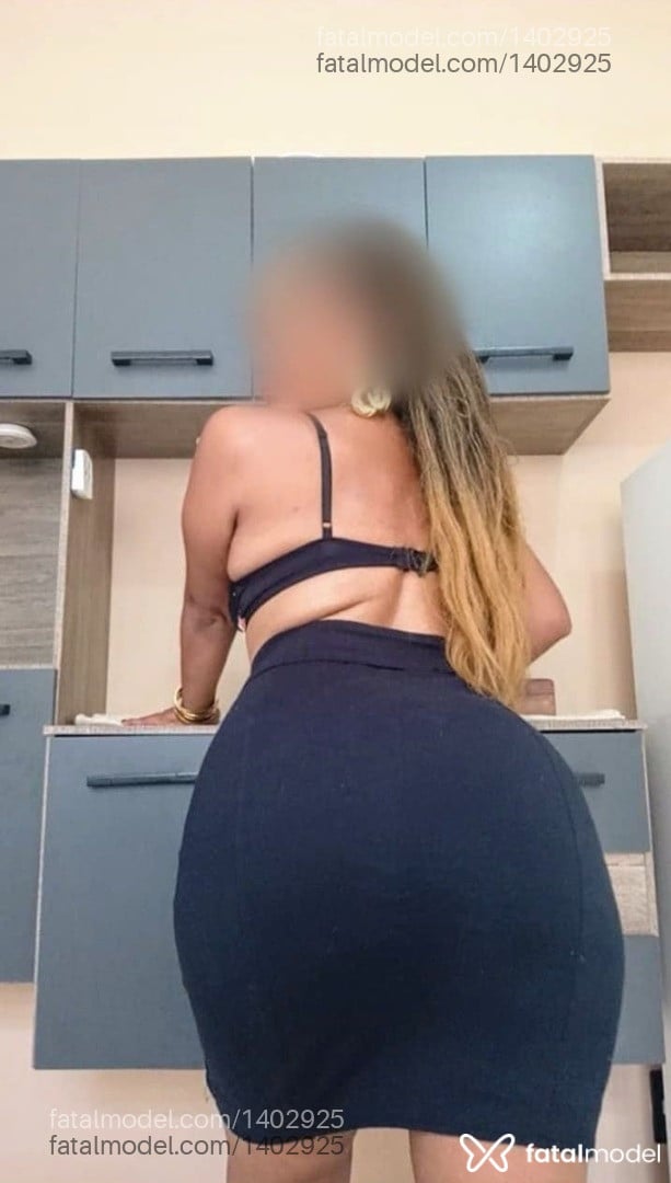 Acompanhante mulher com cabelo castanho de olhos castanhos em Ribeirão Preto Acompanhante mulher com cabelo castanho de olhos castanhos em Ribeirão Preto - Camila