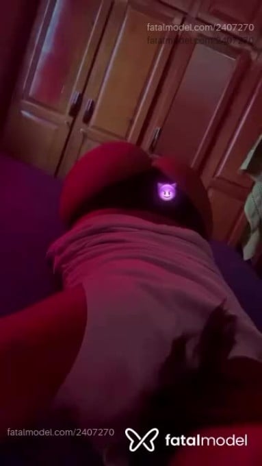 Acompanhante mulher trans com cabelo castanho de olhos castanhos em Santa Helena de Goiás Acompanhante mulher trans com cabelo castanho de olhos castanhos em Santa Helena de Goiás - Coracya