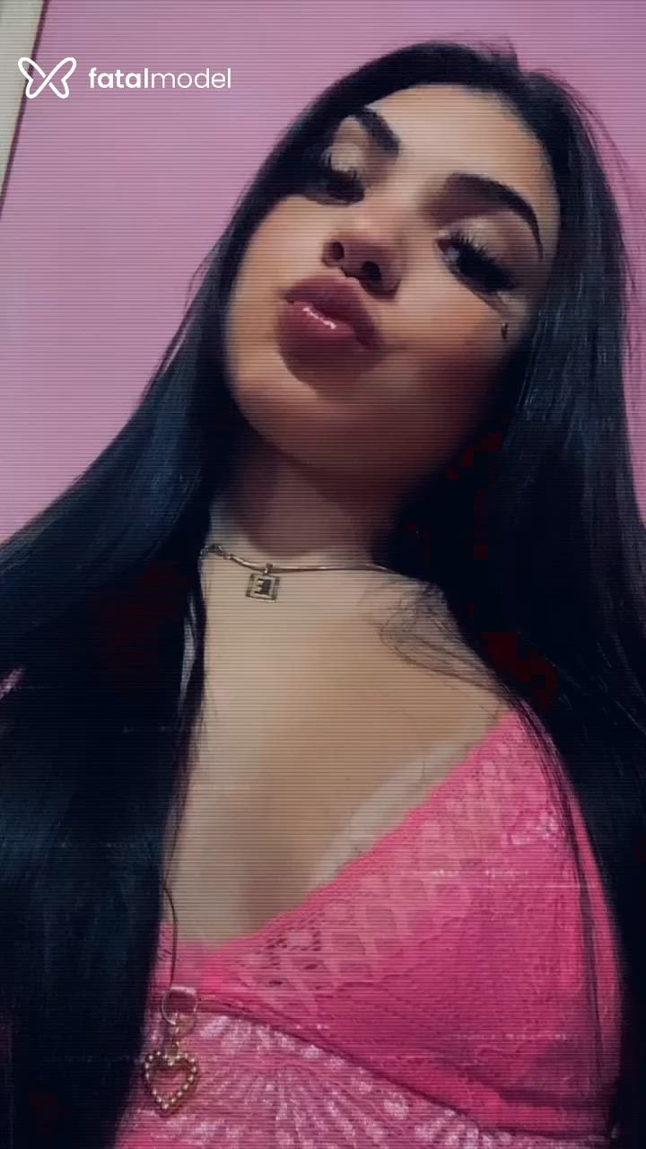 Acompanhante mulher com cabelo castanho de olhos castanhos - Raysa