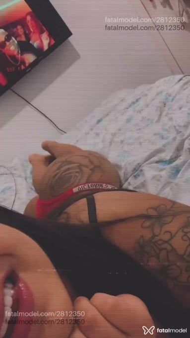 Acompanhante mulher com cabelo castanho de olhos castanhos em Gravataí - Rayssa