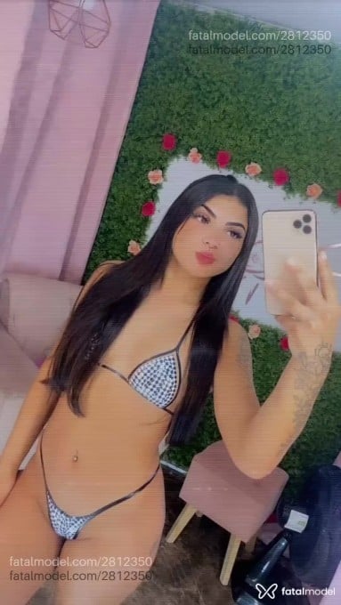 Acompanhante mulher com cabelo castanho de olhos castanhos em Gravataí - Rayssa