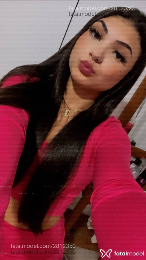Acompanhante mulher com cabelo castanho de olhos castanhos em Novo Hamburgo Acompanhante mulher com cabelo castanho de olhos castanhos em Novo Hamburgo - Raysa