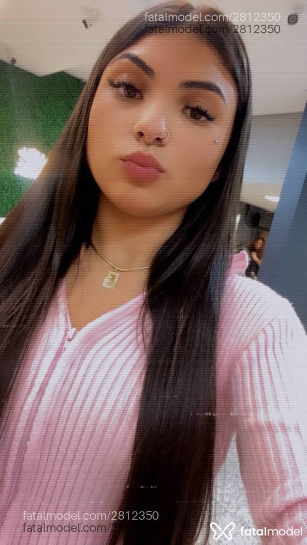 Acompanhante mulher com cabelo castanho de olhos castanhos em Gravataí - Rayssa