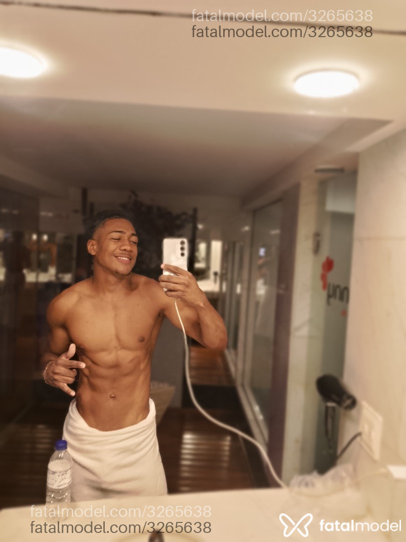 Acompanhante homem morena (o) de olhos pretos em Belo Horizonte - Soares