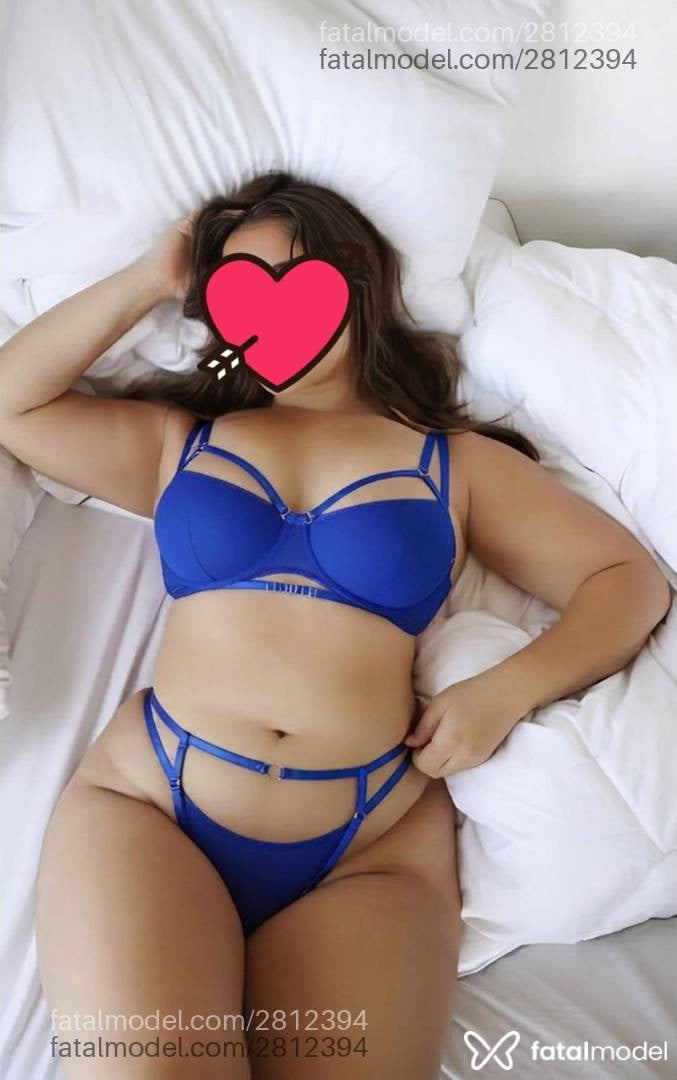 Acompanhante mulher com cabelo castanho de olhos castanhos em Maringá - Pamela
