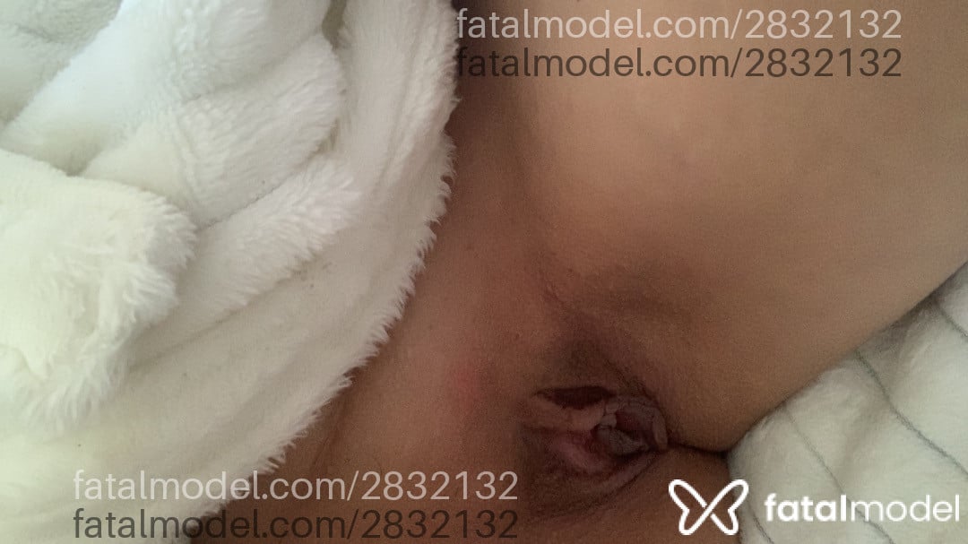 Acompanhante mulher com cabelo castanho de olhos castanhos em Londrina - Ana