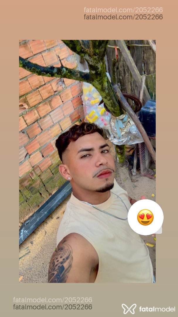 Acompanhante homem com cabelo castanho de olhos pretos em Castanhal Acompanhante homem com cabelo castanho de olhos pretos em Castanhal - Ronn