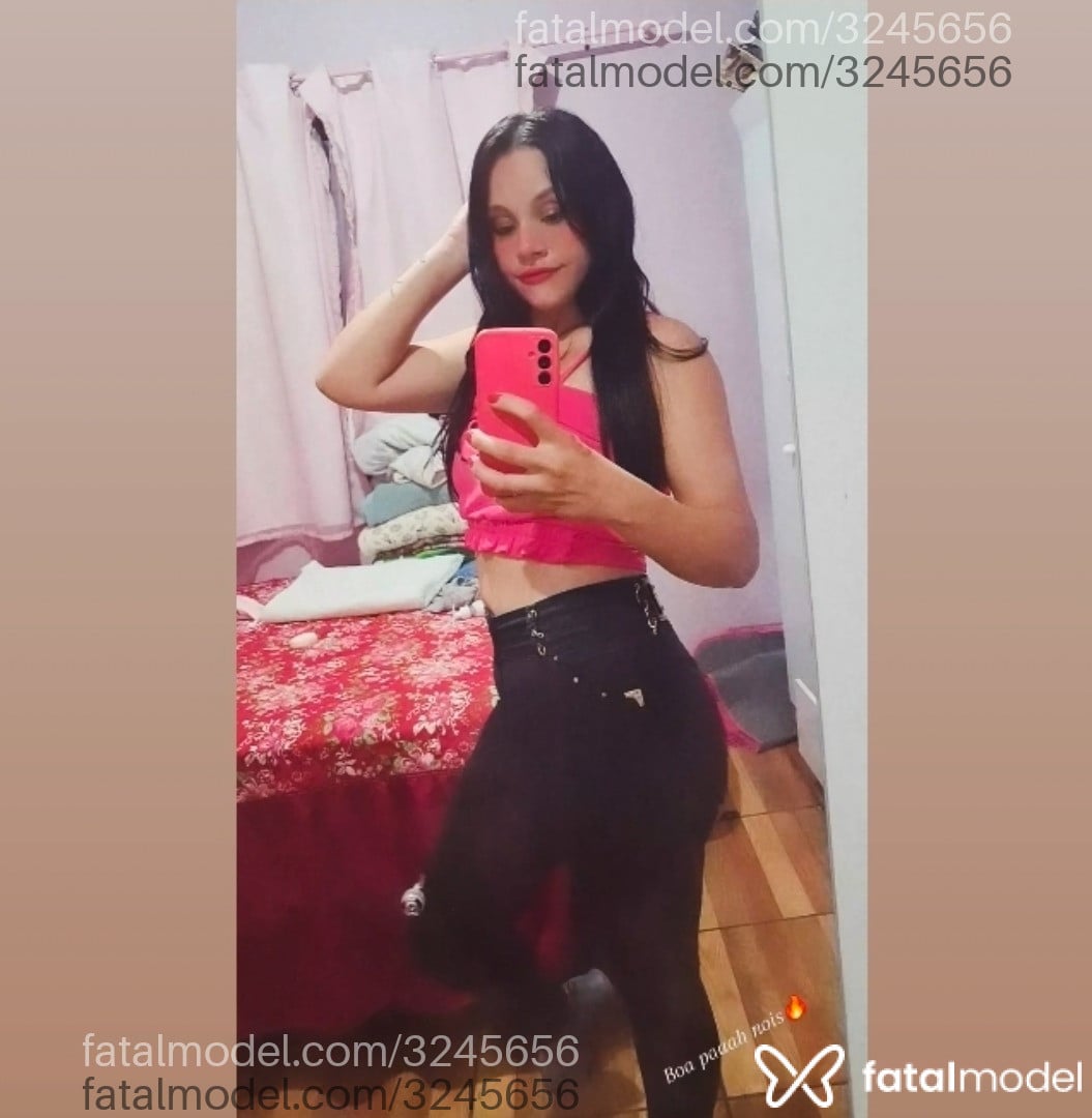 Acompanhante mulher morena (o) de olhos castanhos em Jardim - Saraoral