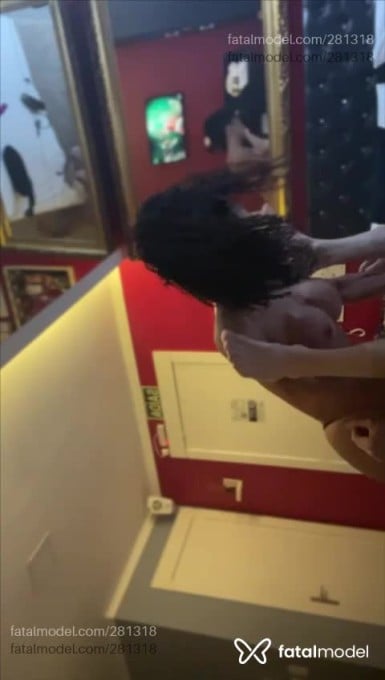 Acompanhante travesti com cabelo castanho de olhos castanhos em Cruz Alta - SHERON