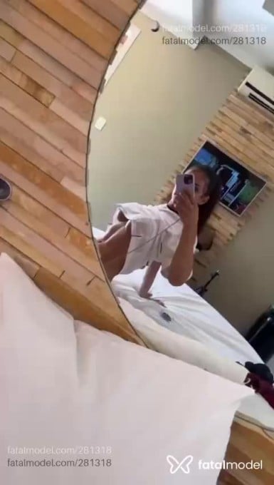 Acompanhante travesti com cabelo castanho de olhos castanhos em Rio Grande Acompanhante travesti com cabelo castanho de olhos castanhos em Rio Grande - SHERON