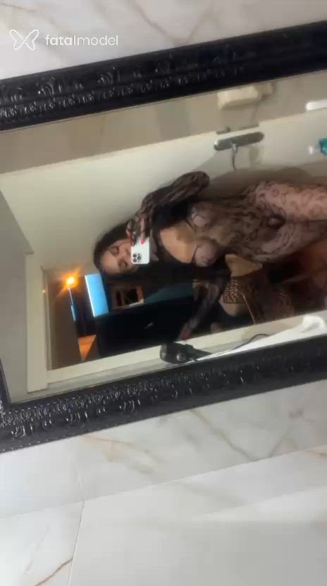 Acompanhante travesti com cabelo castanho de olhos castanhos - SHERON