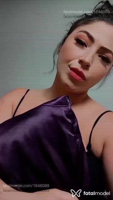 Acompanhante mulher com cabelo castanho de olhos verdes em Palotina Acompanhante mulher com cabelo castanho de olhos verdes em Palotina - Aninha