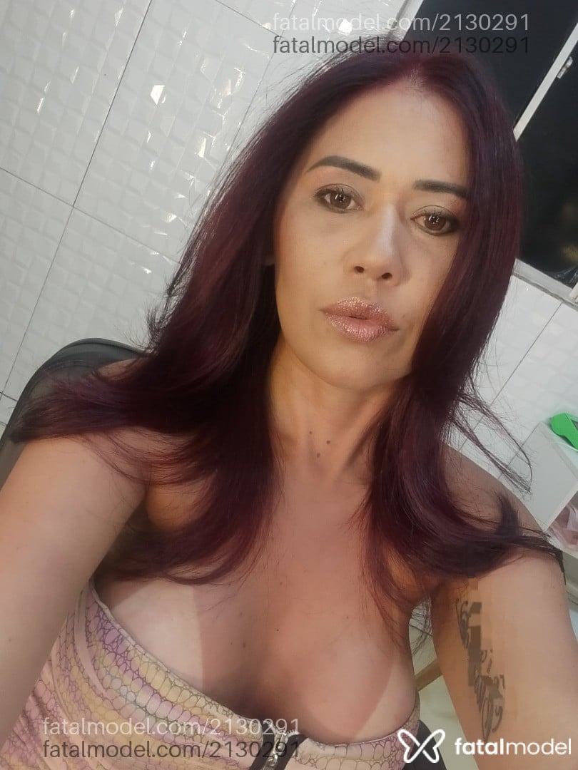 Acompanhante mulher morena (o) de olhos castanhos em Fortaleza - Natasha Bitencourt