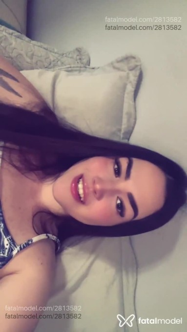 Acompanhante mulher com cabelo castanho de olhos castanhos em Bento Gonçalves Acompanhante mulher com cabelo castanho de olhos castanhos em Bento Gonçalves - Natss