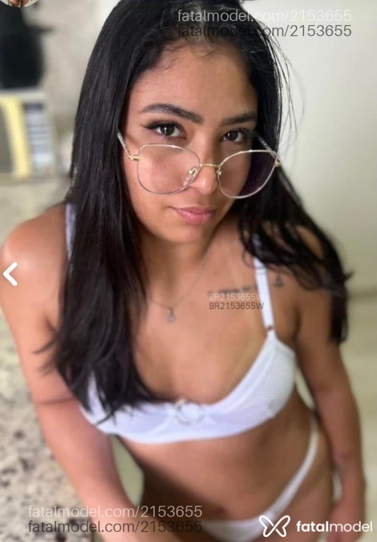 Acompanhante mulher morena (o) de olhos pretos em Guaíba - Jade