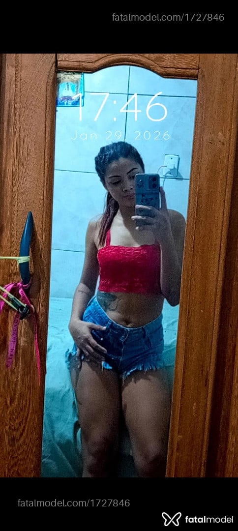 Acompanhante mulher ruiva (o) de olhos castanhos em Ananindeua - Vitória