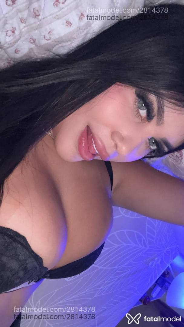 Acompanhante mulher morena (o) de olhos verdes em Cachoeiro de Itapemirim - Agatha Cavalcante