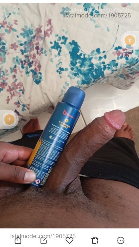 Acompanhante homem morena (o) de olhos pretos em São Paulo Acompanhante homem morena (o) de olhos pretos em São Paulo - Johan