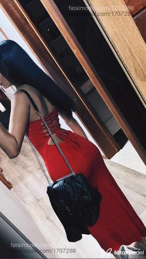 Acompanhante mulher morena (o) de olhos castanhos em São Paulo - Bella Muller