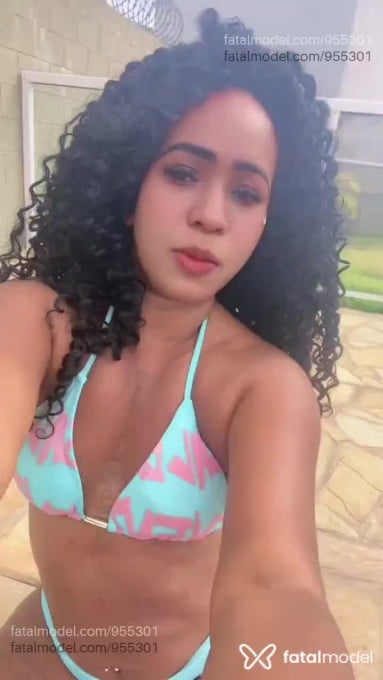 Acompanhante mulher morena (o) de olhos pretos em Ubatuba - Poly