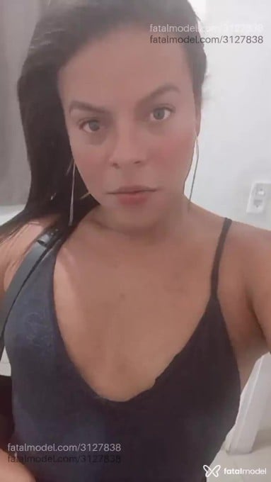 Acompanhante mulher trans morena (o) de olhos castanhos - Lenna Rholdys Acompanhante mulher trans morena (o) de olhos castanhos - Lenna Rholdys